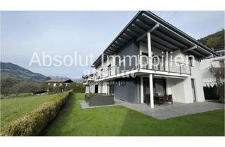 Mehrfamilienhaus kaufen in 5600 Sankt Johann im Pongau, Modernes Mehrfamilienhaus in ruhiger Lage, unweit des Zentrums von St. Johann/Pongau. 2 x Carport