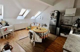 Wohnung kaufen in 1170 Wien, SCHUTZ IMMOBILIEN - Schöne 2-Zimmer Wohnung im Dachgeschoss zu kaufen!