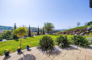 Haus kaufen in 8081 Pirching am Traubenberg, Großzügiger Familien-Traum. - 15 Minuten vor Graz! - Garten und herrlicher Ausblick. - Hochwertig saniert.