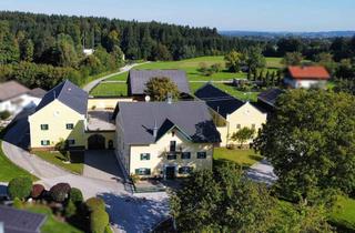 Bauernhäuser zu kaufen in 5231 Schalchen, Einzigartiger historischer Vierseithof im schönen Oberösterreich