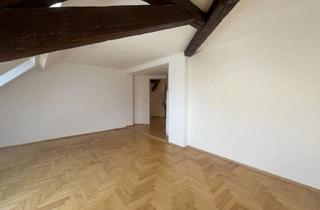 Wohnung mieten in Dominikanergasse/ Maria-Stromberger-Gasse, 8020 Graz, 2 Monate mietfrei! Sonnendurchflutete 3-Zimmer-Wohnung in beliebter und hipper Lage mit Schlossberg Blick und seperate Küche - Provisionsfrei!