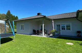 Einfamilienhaus kaufen in 4322 Windhaag bei Perg, Provisionsfrei! Top gepflegte Haushälfte in absoluter Ruhelage nähe Perg
