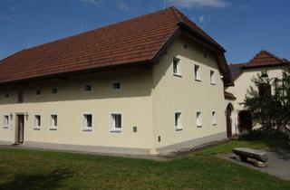 Bauernhäuser zu kaufen in 4663 Laakirchen, Generalsaniertes Bauernhaus auf großem Grund mit Wald