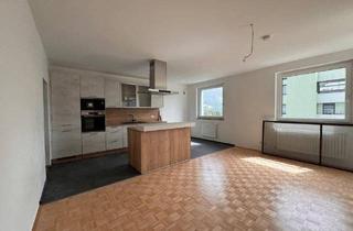 Wohnung kaufen in 9900 Lienz, Topsanierte Eigentumswohnung in Lienz zu verkaufen- 5. Obergeschoss mit Aufzug!