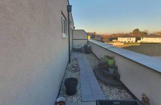 Wohnung kaufen in Langfeldgasse, 3442 Langenrohr, Lichtdurchflutete Dachgeschosswohnung mit Terrasse