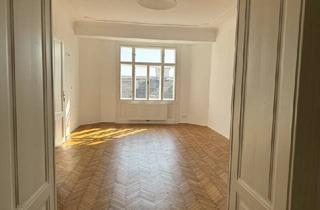 Wohnung kaufen in Lederergasse, 1080 Wien, Wunderschöne 5-Zimmer Altbauwohnung in der Lederergasse