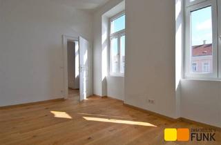 Wohnung kaufen in Stockerauer Straße, 2100 Korneuburg, Revitalisierte 3-Zimmer Altbauwohnung in bester Lage