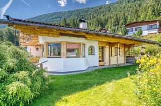 Einfamilienhaus kaufen in 6179 Ranggen, Traditionelles Einfamilienhaus in Blockbauweise mit großem Baugrundstück