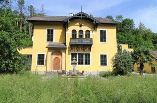 Haus kaufen in 2532 Heiligenkreuz, Idyllische Liegenschaft , teils renovierungsbedürftig, mit besonderen Flair auf ca.18.000 m² Eigengrund.
