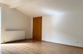 Wohnung mieten in 6116 Weer, 2-Zimmer-DG-Wohnung mit Balkon in Weer