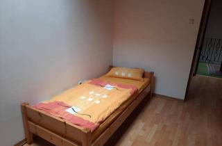 Wohnung mieten in Kirchenplatz 10, 4982 Obernberg am Inn, Vermiete billige Zimmer in Obernberg