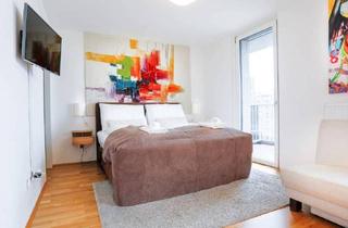 Penthouse mieten in Am Hauptbahnhof, 1100 Wien, Penthouse Studio mit Terrasse und Stadtblick (Pool)