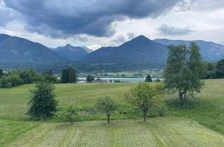 Villen zu kaufen in 9072 Ludmannsdorf, Ein-Zweifamilienhaus mit See und Bergblick