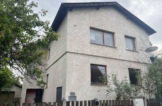 Einfamilienhaus kaufen in 2511 Pfaffstätten, Renovierungsbedürtiges Einfamilienhaus mit großem Garten im Herzen von Pfaffstätten