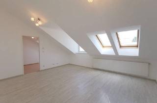 Wohnung mieten in Schloßhofer Straße, 1210 Wien, 3 Zimmer DG-Wohnung mit Balkon!