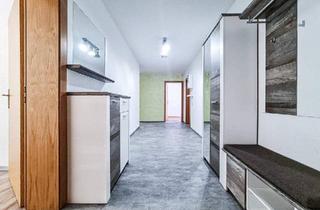 Wohnung kaufen in 6166 Fulpmes, Zentral in Fulpmes: Hochwertig sanierte 4–5-Zimmer-Wohnung mit 3 Balkonen, TG-Abstellplatz u. v. m.!