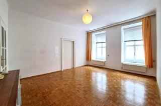 Wohnung kaufen in Lambrechtgasse, 1040 Wien, Altbauwohnung im Mezzanin - WG geeignet - Blick in den begrünten Innenhof