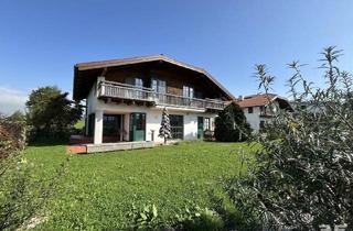 Villen zu kaufen in 5202 Neumarkt am Wallersee, Landhausvilla DELUXE mit Seeblick und Hallenbad