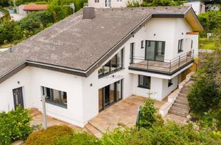 Villen zu kaufen in 2410 Hainburg an der Donau, Exklusive Architektenvilla mit Schwimmteich, Gästehaus und idyllischem Garten