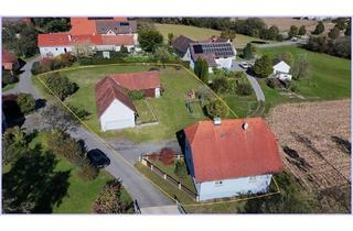 Einfamilienhaus kaufen in Altenmarkt Bei Riegersburg 93, 8333 Altenmarkt bei Riegersburg, **Einfamilienhaus mit Hof-Charakter** in super Lage mit Blick auf die Riegersburg