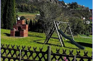 Einfamilienhaus kaufen in Altenmarkt Bei Riegersburg 93, 8333 Altenmarkt bei Riegersburg, **Einfamilienhaus mit Hof-Charakter** in super Lage mit Blick auf die Riegersburg