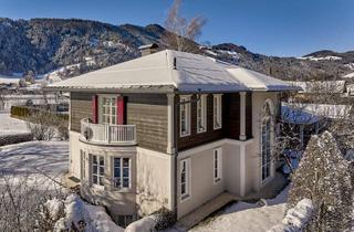 Villen zu kaufen in 6370 Reith bei Kitzbühel, Stilvolle Landhausvilla mit Panoramablick