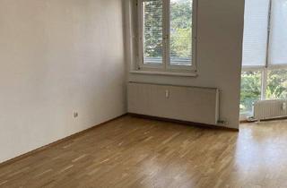 Wohnung mieten in Flößerweg, 4800 Attnang, AB SOFORT! Lichtdurchflutete 4-Raumwohnung an der Puchheimer Au! Privater Keller, eigener Parkplatz und Spielplätze vorhanden! Optimal für Familien!