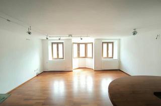 Wohnung mieten in 6330 Kufstein, Kufstein Zentrum, 75m² Wohnung Altbau mit Wohnküche