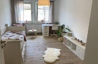 WG-Zimmer mieten in 1090 Wien, Liebevoll eingerichtetes 16qm-Zimmer in gemütlicher 3er WG