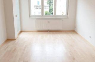 Wohnung kaufen in Beckmanngasse, 1140 Wien, Stilvolles Wohnen mit Balkon in Top-Lage: Moderne 2-Zimmer Wohnung in Wien um €229.000! (befristet vermietet)