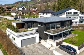 Haus kaufen in 5310 Mondsee, Blick frei! Stilvolles Architektenhaus in edler Holzbauweise in Mondsee