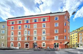 Wohnung kaufen in 6020 Innsbruck, Geräumige Altbauwohnung mit viel Potenzial in Innsbruck