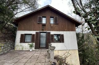 Haus kaufen in Höhenstraße, 7212 Forchtenstein, 2 stark renovierungsbedürftige Häuser auf einem Grundstück mit schöner Fernsicht zu verkaufen