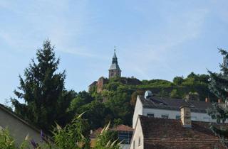 Mehrfamilienhaus kaufen in 7540 Güssing, Blick zur Burg - Großes Grundstück mit renovierungsbedürftigem Haus zentral in Güssing