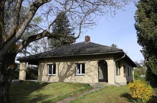 Haus kaufen in Petrifelderstraße, 8042 Graz, Romantischer, sehr geräumiger 6 Zimmer Bungalow im wunderschönen Grazer Bezirk Sankt Peter - Top PREIS-Top Lage und Top-Verkehrsanbindung!