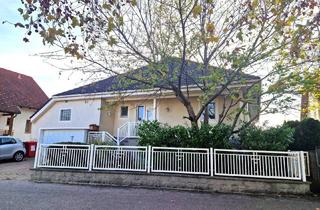 Haus kaufen in 2440 Gramatneusiedl, Bungalow mit zeitlosem Charme und sonnigem Garten