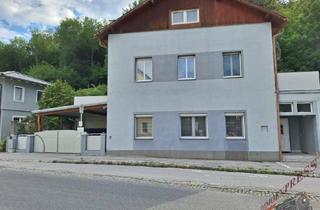 Haus kaufen in 2564 Weissenbach an der Triesting, Zweifamilienhaus mit 2 getrennt begehbaren Wohnbereichen (8 Zi) wartet auf Sie – sofort beziehbar!