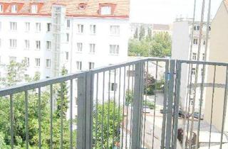 Wohnung mieten in Erdbergstraße, 1030 Wien, 3.Erdbergstrasse PROVISIONSFREIE 2-ZIMMER DACHTERRASSENMIETE IN AUSGEBAUTEM DACHGESCHOSS NAHE DER U3-KARDINAL NAGLPLATZ