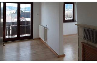 Wohnung mieten in 4810 Gmunden, Eine 3 Zimmer -Wohnung ca. 90 m²,und ca. 11m² Balkon, ca. 40 m² Gärtchen und 1 PKW-Stellplatz.