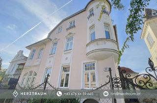 Villen zu kaufen in Bisamberger Straße 32, 2100 Korneuburg, Exklusive Haushälfte in Jahrhundertwende-Villa – 223 m² Wohnfläche mit Garten & Terrasse