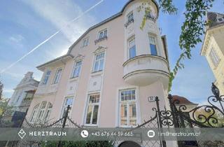 Villen zu kaufen in Bisamberger Straße, 2100 Korneuburg, Exklusive Haushälfte in Jahrhundertwende-Villa – 223 m² Wohnfläche mit Garten & Terrasse