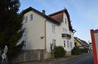 Mehrfamilienhaus kaufen in 3150 Wilhelmsburg, Mehrfamilienhaus im Zentrum von Wilhelmsburg günstig abzugeben! Baufantasie! Bauträger!