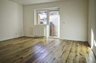 Wohnung kaufen in Koschatgasse, 8020 Graz, Eggenberg - 2-Zimmerwohnung mit Loggia und KFZ-Abstellplatz in absoluter Ruhelage 886/1081