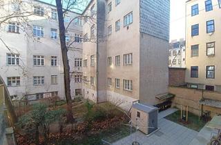 Wohnung kaufen in Familienplatz, 1160 Wien, 2-Zimmer Wohnung mit Blick in den Innenhof! 1. Stock ohne Lift! Nähe Familienplatz und U3 Ottakring!