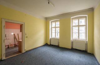 Wohnung kaufen in Habichergasse, 1160 Wien, ++H7++ Sanierungsbedürftige 2-Zimmer Altbau-Wohnung, viel Potenzial!