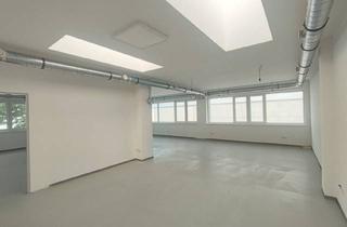 Büro zu mieten in Gewerbegebiet Kagran, Citygate Shopping Center, U1 Station Aderklaaer Straße, 1220 Wien, Moderne Bürofläche im 1. Stock in Top-Lage! 90m², Parkplätze, U-Bahn Nähe