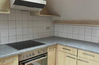 Wohnung mieten in Grabenstraße, 8010 Graz, Zentrale, sonnige & großzügige 3-Zimmer Dachgeschosswohnung! Geidorf/ Super Preis/ Bezug Sofort.