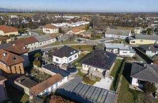 Haus kaufen in 2486 Pottendorf, ++ 2 Einfamilienhäuser + 2 x Pool + Photovoltaik 21KWp + Wärmepumpe, Whirlpool und vieles mehr... ++