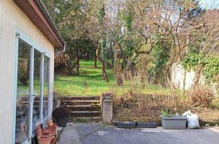 Grundstück zu kaufen in Kroißberggasse, 1230 Wien, Rarität in Mauer - Idyllisches Grundstück - Gebäude mit charakteristischer Fassade - Maurer Wald Nähe